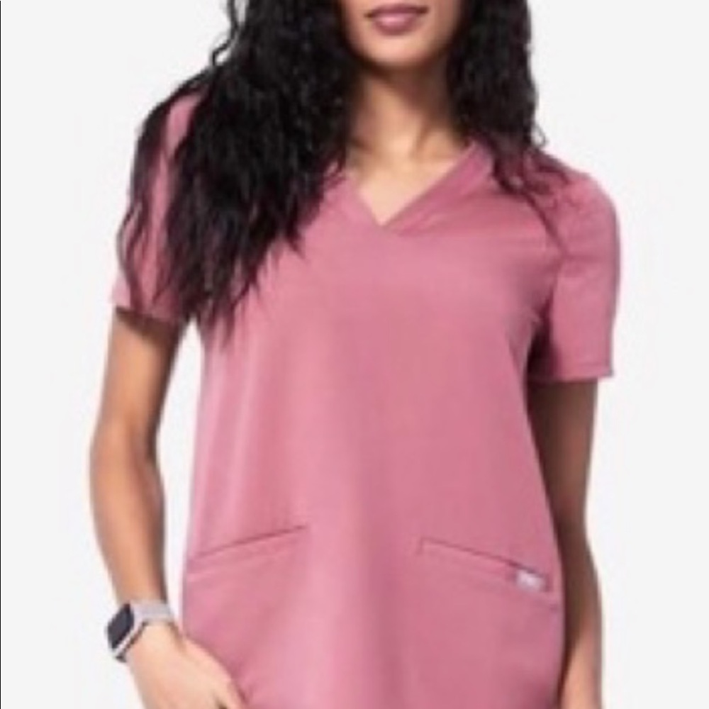 Figs Casma mauve scrub top small